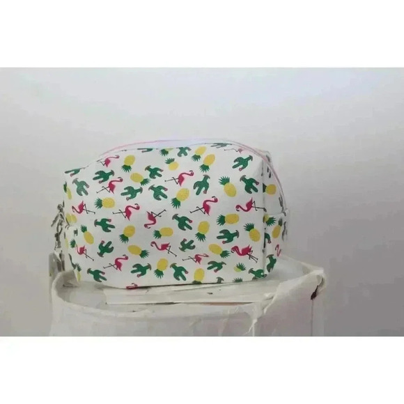 ladies Cactus print make up bag - Picture 3 of 5